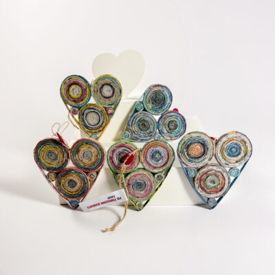 Decorazioni in carta a forma di cuore